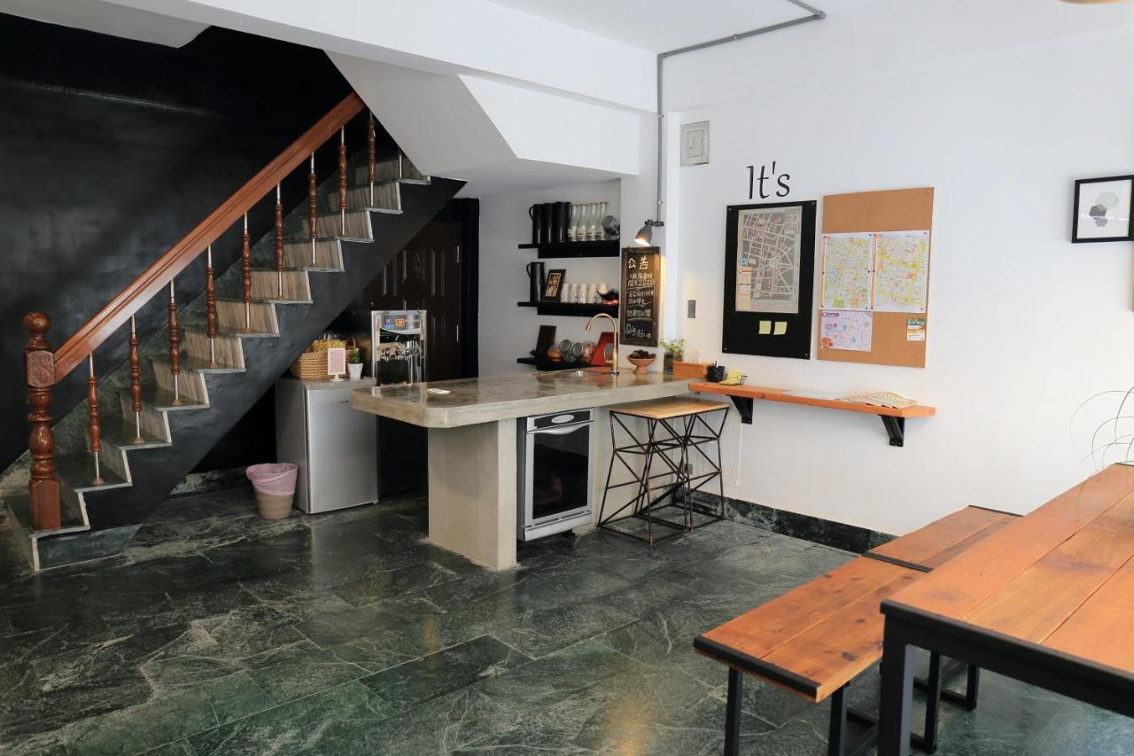 It'S 一起 旅店 Apartment Тайнан Екстериор снимка